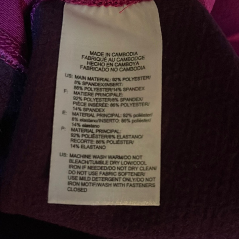 Pink Reebok Sweater - Picture 10 of 10